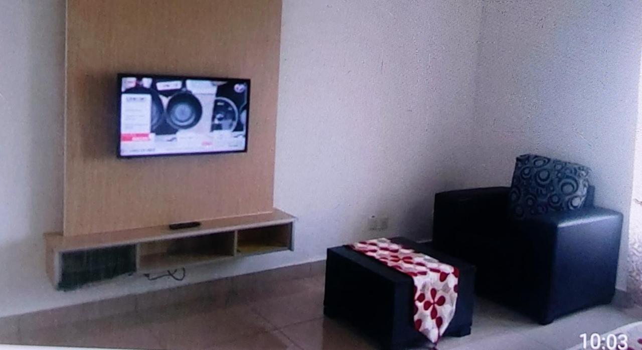 The Viana Apartment 1 Кота Бару Екстериор снимка