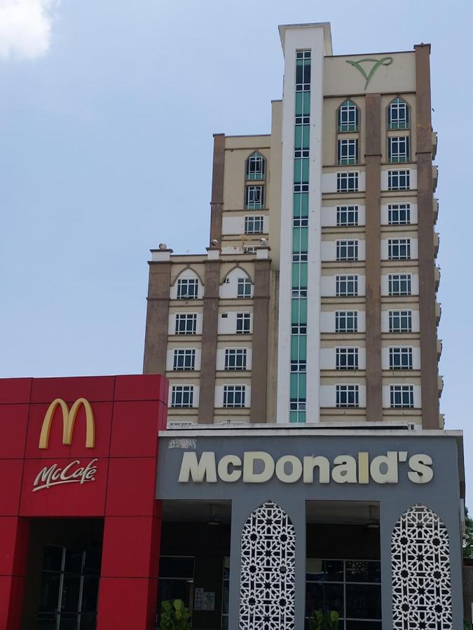 The Viana Apartment 1 Кота Бару Екстериор снимка