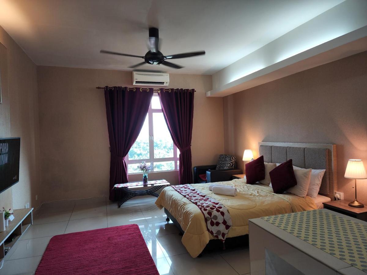 The Viana Apartment 1 Кота Бару Екстериор снимка