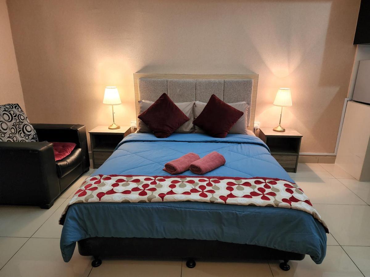 The Viana Apartment 1 Кота Бару Екстериор снимка